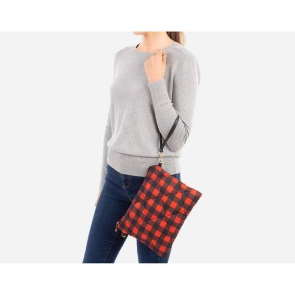NEW JUDSON & CO. buffalo check puffer convertible crossbody/wristlet bag in red/ - Picture 3 of 3